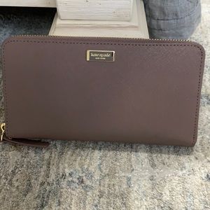 Kate Spade Wallet - NEVER USED